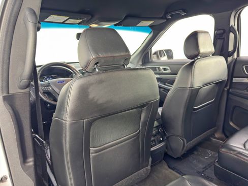 Used 2016 Ford Explorer Sport w/ Equipment Group 401A image 34