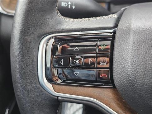 Used 2023 Jeep Grand Wagoneer w/ Flexible Seating Group image 19