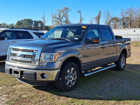 Used 2014 Ford F150 XLT w/ Equipment Group 302A Luxury image 3