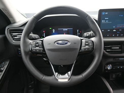 New 2024 Ford Escape SE image 14