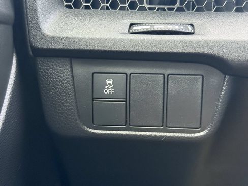 Used 2023 Honda CR-V LX image 27