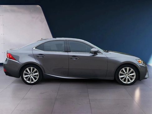 Used 2016 Lexus IS 200t RWD image 6