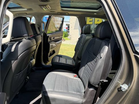 Used 2023 Kia Telluride SX Prestige AWD/4WD image 14