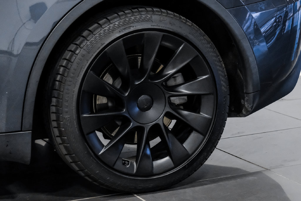 Used 2021 Tesla Model Y Long Range AWD/4WD image 60