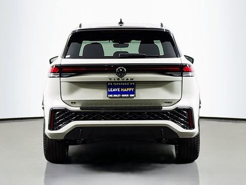 New 2026 Volkswagen Tiguan SE R-Line AWD/4WD image 6