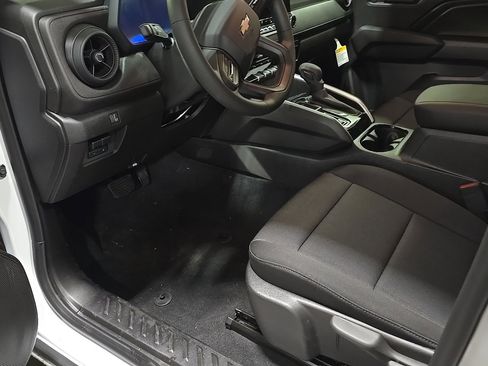 New 2025 Chevrolet Colorado W/T w/ Advanced Trailering Package image 17