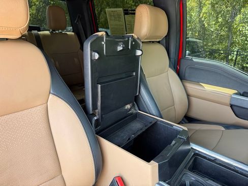 Used 2024 Ford F350 Lariat w/ Lariat Ultimate Package AWD/4WD image 41
