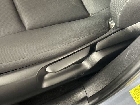 Used 2024 Toyota Corolla LE FWD image 19