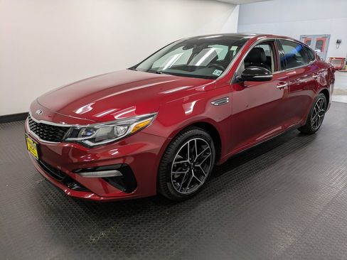 Used 2020 Kia Optima SE image 1