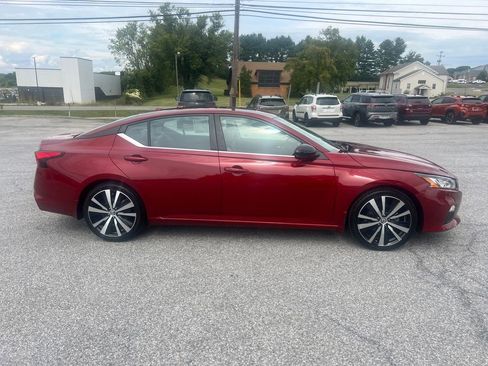 Used 2022 Nissan Altima 2.0 SR image 7