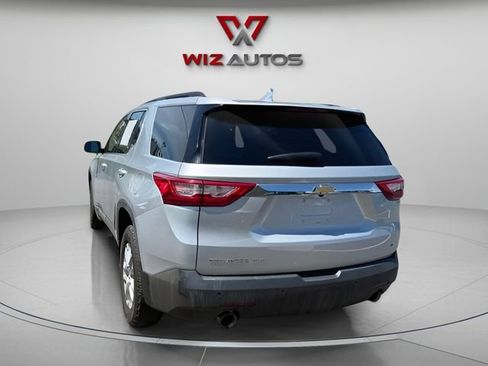 Used 2019 Chevrolet Traverse LT AWD/4WD image 3