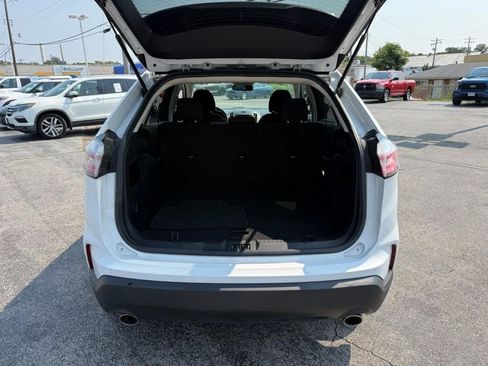 Used 2019 Ford Edge SE FWD image 7