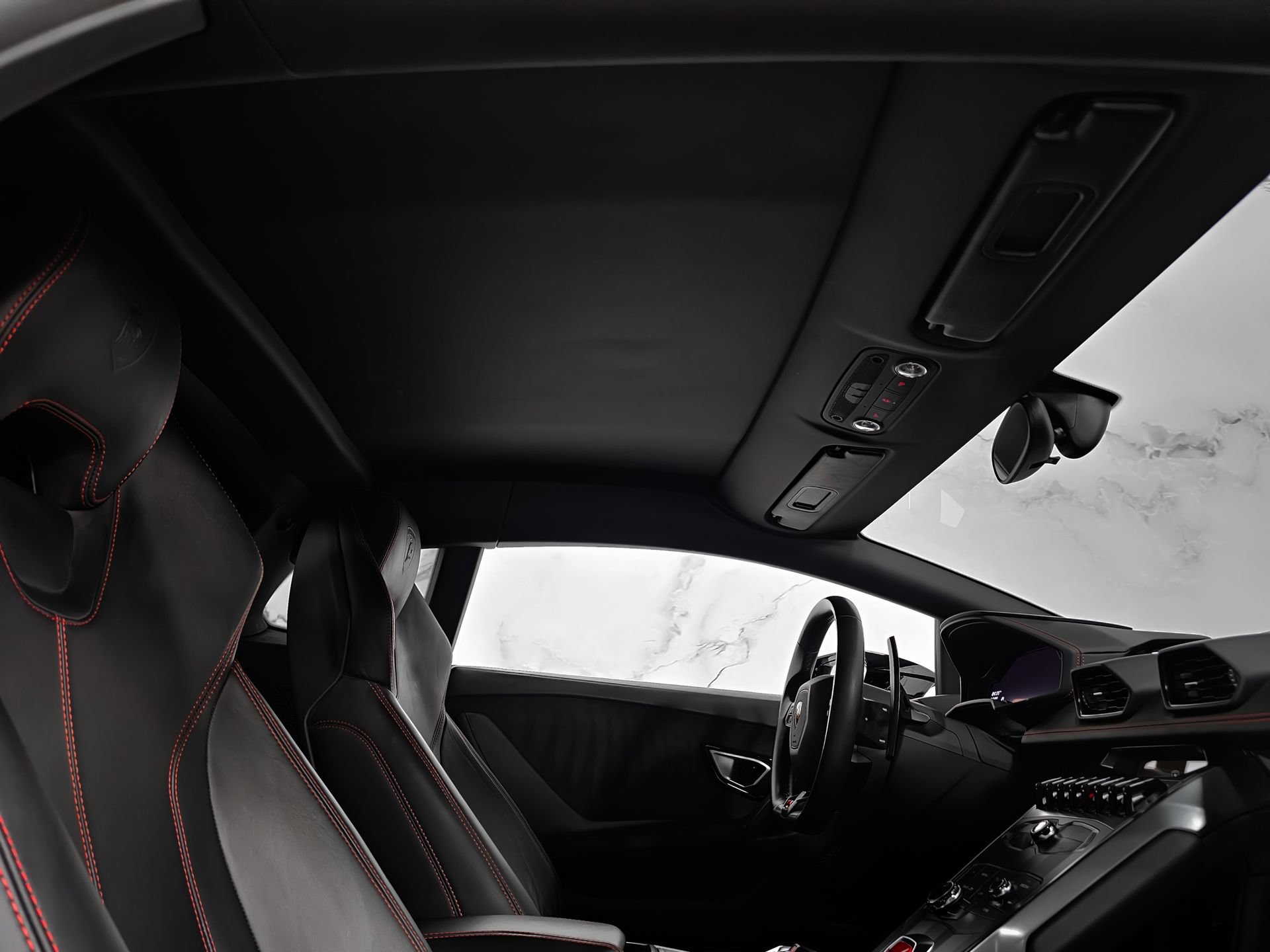 Used 2016 Lamborghini Huracan LP 580-2 RWD image 37