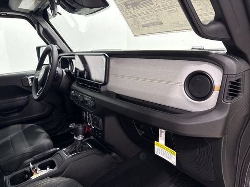 New 2026 Jeep Wrangler Unlimited Sport AWD/4WD image 15