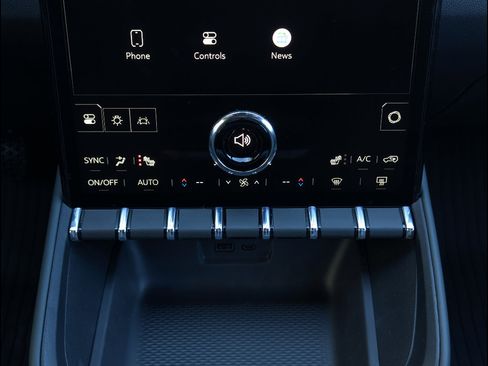 New 2026 GMC Terrain AT4 w/ LPO, Floor Liner Package image 24