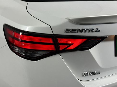 Used 2024 Nissan Sentra SR image 36