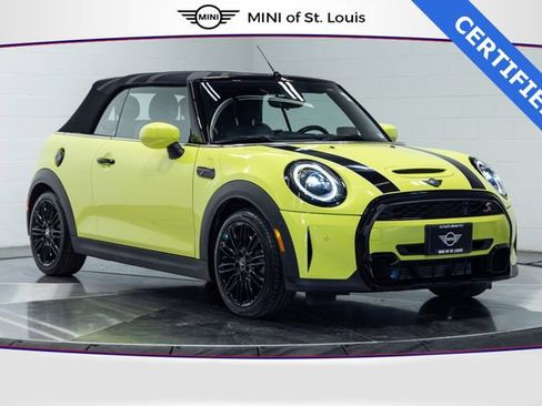 Used 2024 MINI Cooper S FWD image 1