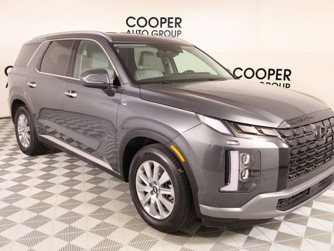 Used 2025 Hyundai Palisade SEL FWD image 1