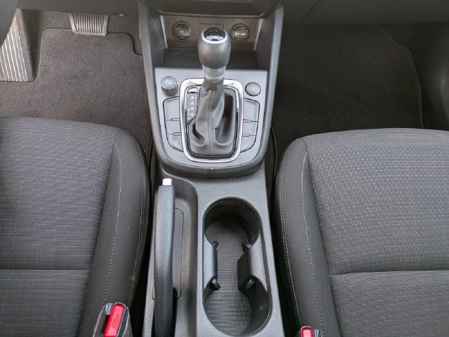 Used 2022 Hyundai Kona SEL w/ Cargo Package AWD/4WD image 15