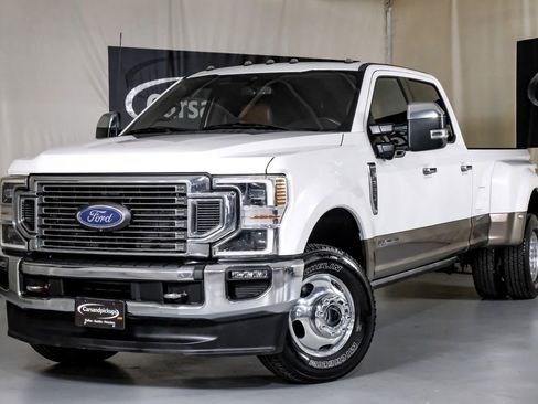 Used 2020 Ford F350 King Ranch w/ King Ranch Ultimate Package image 4