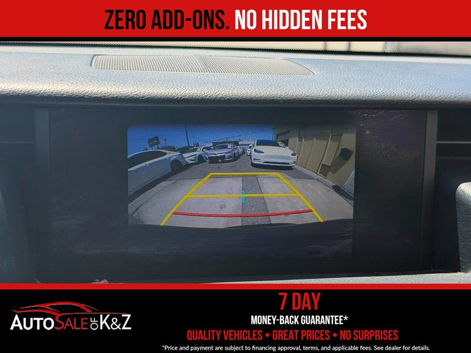 Used 2017 Lexus IS 200t RWD image 32