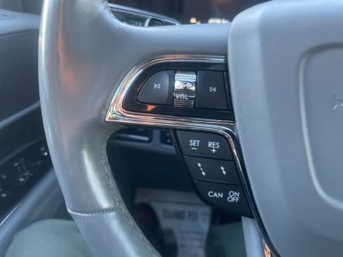 Used 2021 Lincoln Navigator Reserve w/ Equipment Group 208A image 32