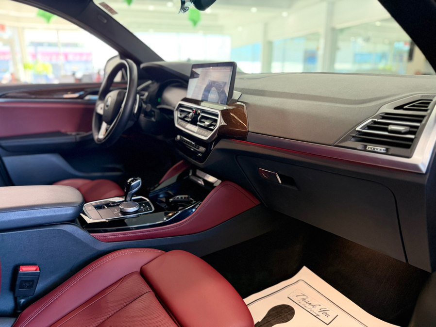 Used 2023 BMW X4 xDrive30i w/ Premium Package AWD/4WD image 17