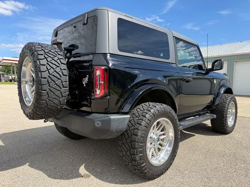 Used 2022 Ford Bronco Outer Banks AWD/4WD image 5