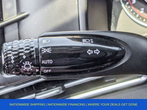 Used 2022 Hyundai Elantra SEL image 31