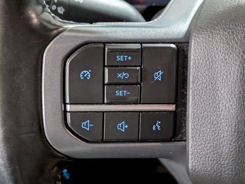 Used 2023 Ford F250 Lariat w/ Sport Appearance Package AWD/4WD image 25