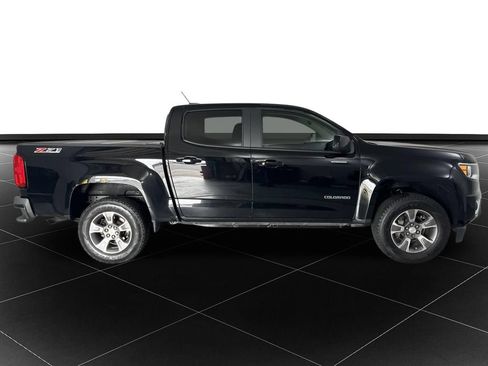 Used 2019 Chevrolet Colorado Z71 AWD/4WD image 6