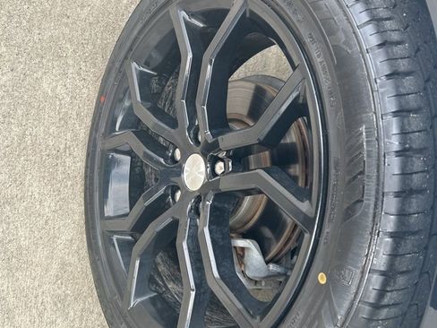 Used 2014 Chevrolet Camaro LT image 25