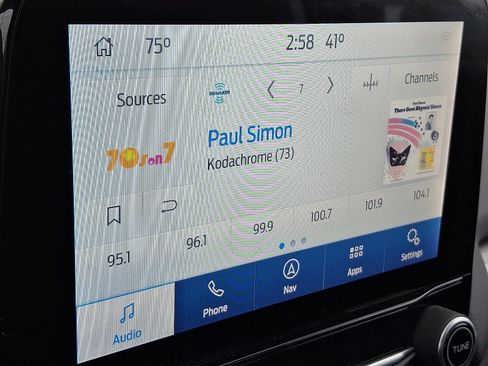 Used 2022 Ford EcoSport SE w/ SE Convenience Package image 17