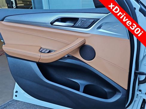 Used 2020 BMW X4 xDrive30i w/ M Sport Package 2 image 28