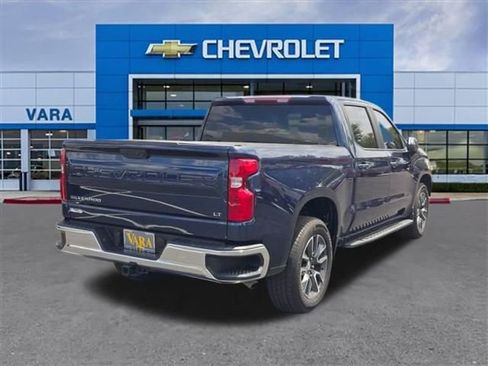 Used 2022 Chevrolet Silverado 1500 LT RWD image 5