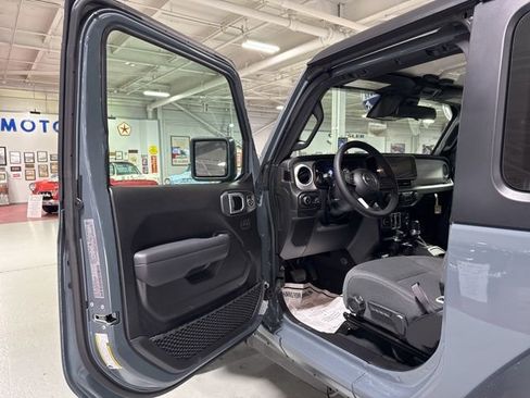 New 2026 Jeep Wrangler Sport AWD/4WD image 11