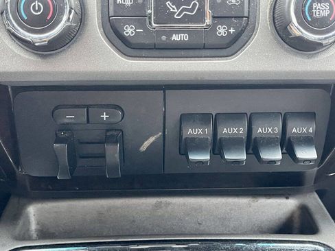 Used 2015 Ford F350 Platinum AWD/4WD image 21