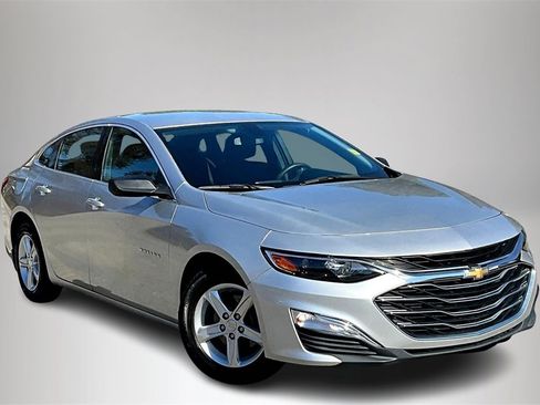 Certified 2019 Chevrolet Malibu LS image 1
