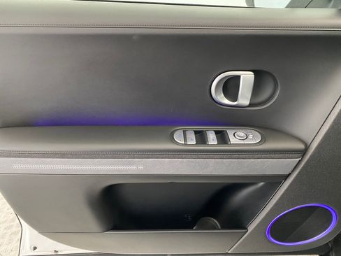 Used 2023 Hyundai Ioniq 5 SEL image 11