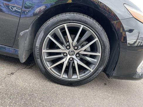 Used 2023 Toyota Camry XLE image 11