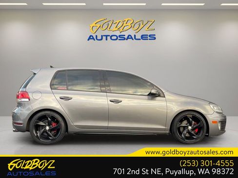 Used 2010 Volkswagen GTI 4-Door image 3