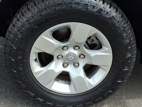 Used 2022 RAM 1500 Big Horn RWD image 8