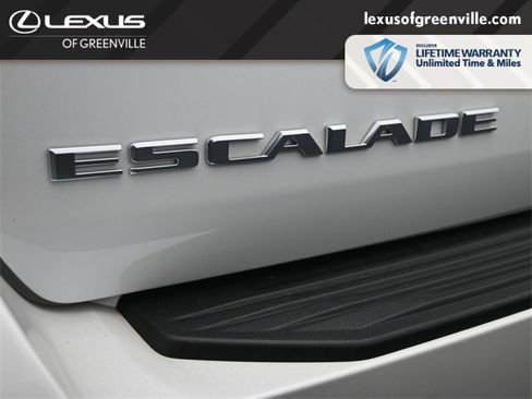 Used 2025 Cadillac Escalade Sport Platinum image 29