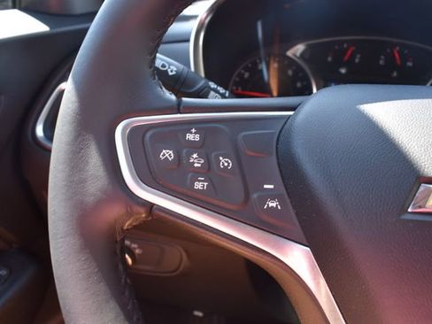 Used 2022 Chevrolet Equinox LT FWD image 29