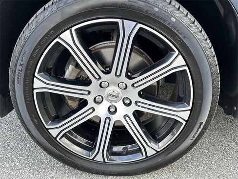 Certified 2021 Volvo XC60 T5 Inscription image 10