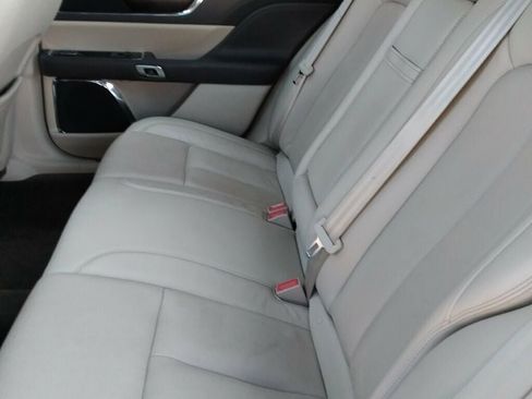 Used 2017 Lincoln Continental Reserve w/ Technology Package image 8