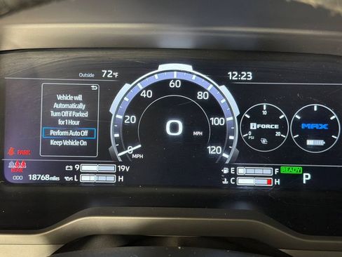 Used 2024 Toyota Tundra Limited AWD/4WD image 28