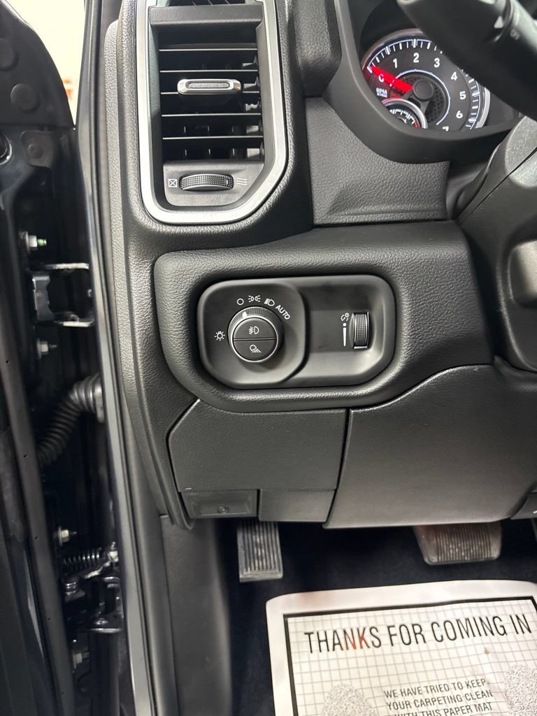 New 2026 RAM 2500 Big Horn AWD/4WD image 11