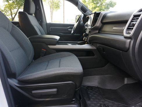 Used 2022 RAM 1500 Big Horn AWD/4WD image 19