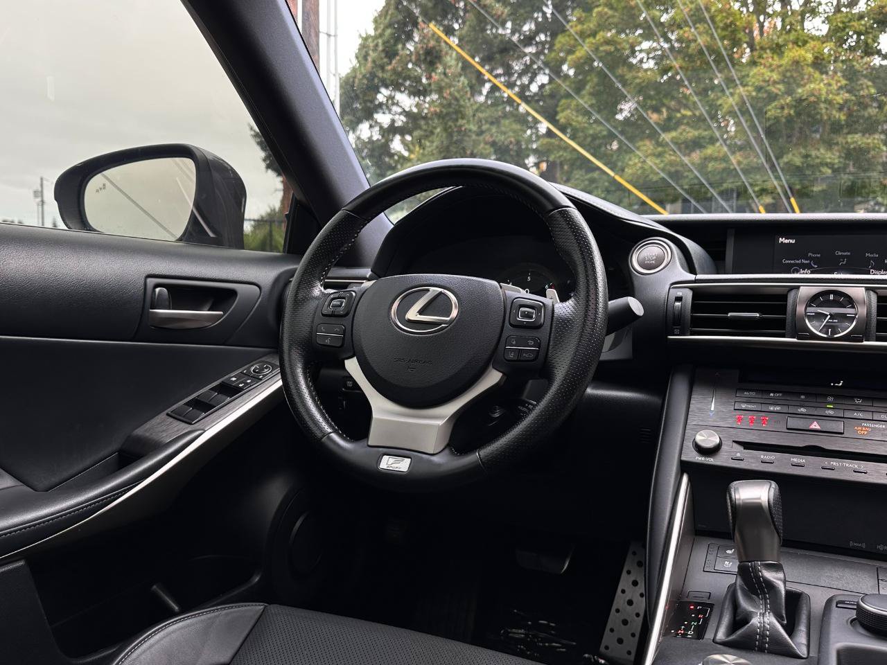 Used 2020 Lexus IS 300 F Sport w/ F Sport Package RWD image 13